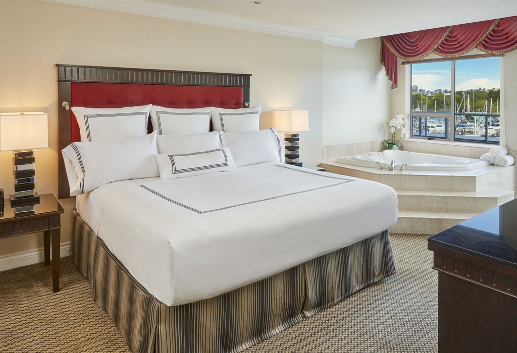 luxury suite vancouver hotel